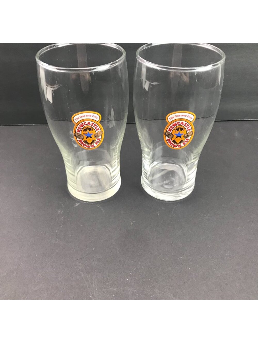 Newcastle Brown Ale Logo Set 2 Pint Glasses 20 Oz Beer 6" Collectors Cup